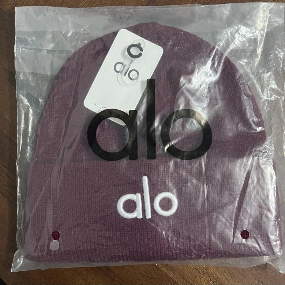 ALO Yoga Burgundy Knit Beanie with White Embroidered Logo
